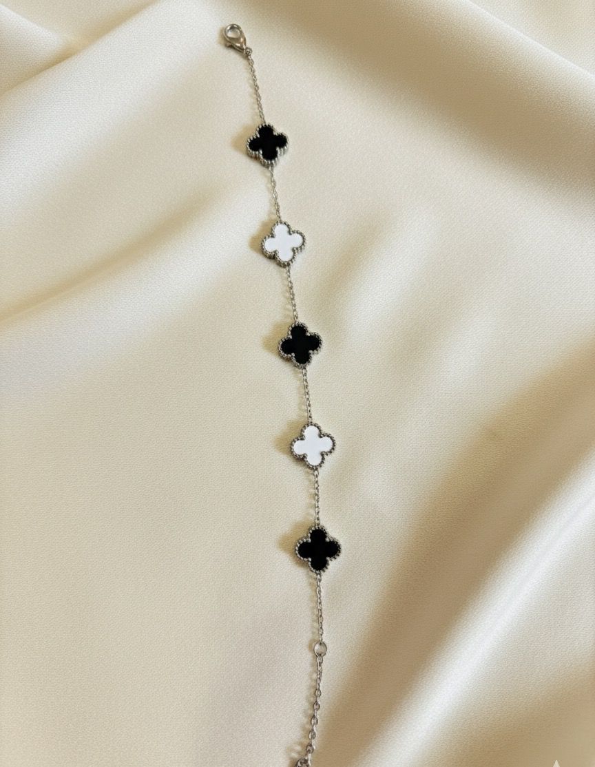Yin and Yang Clover Bracelet