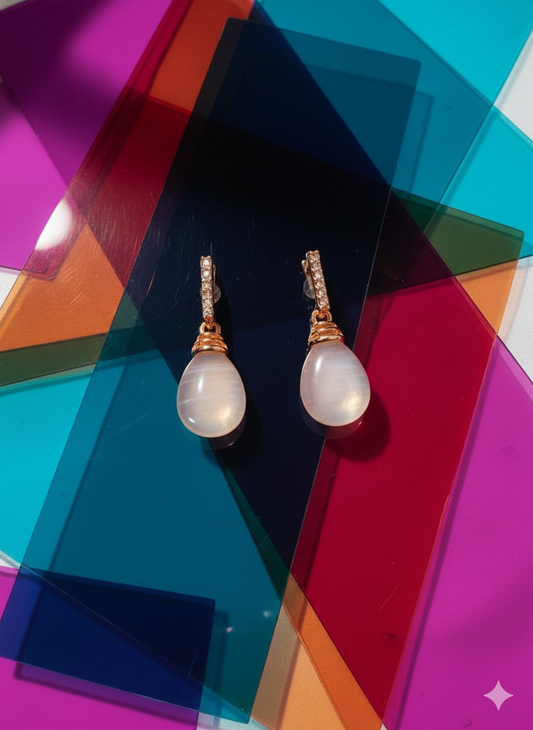 Luna tear drop earrings