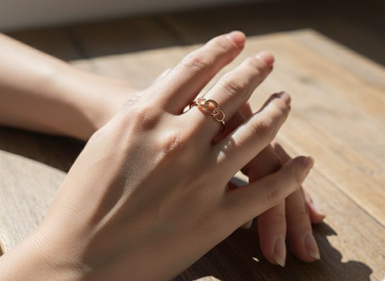 Interlocking Links Ring"